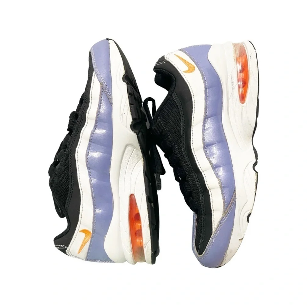 Nike Air Max 95 Black Twilight Pulse. Youth size 4.5 or women size 6